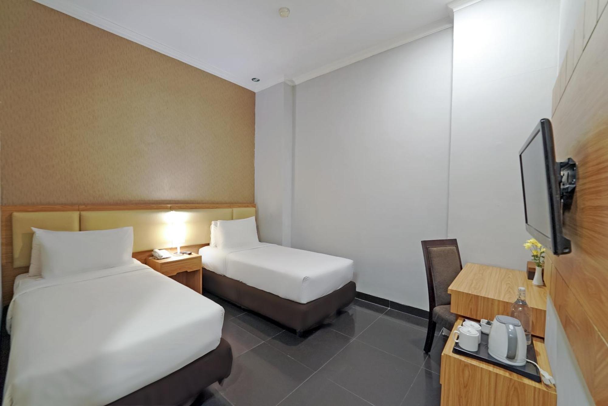 Tjokro Hotel Klaten Exterior foto