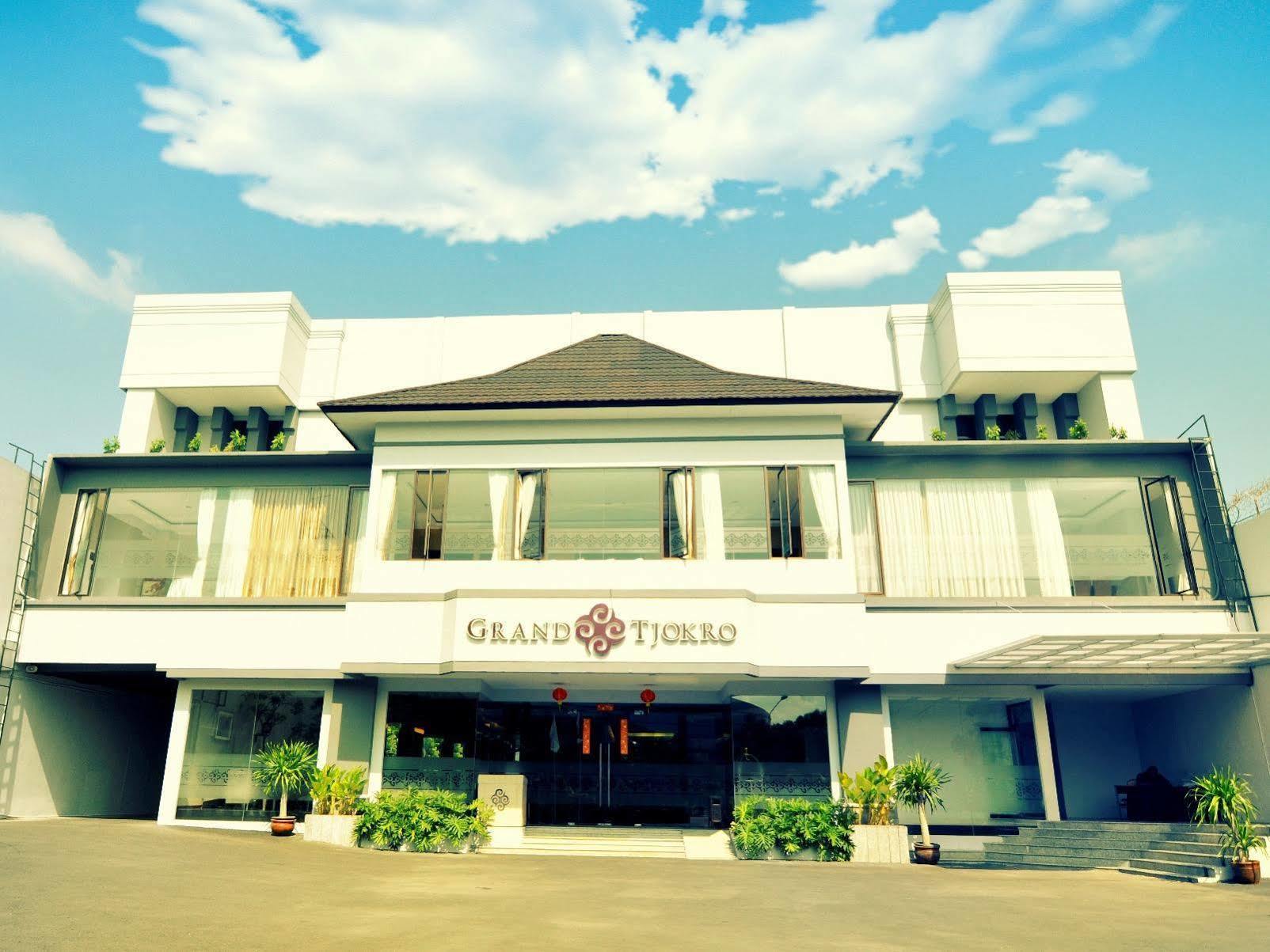 Tjokro Hotel Klaten Exterior foto